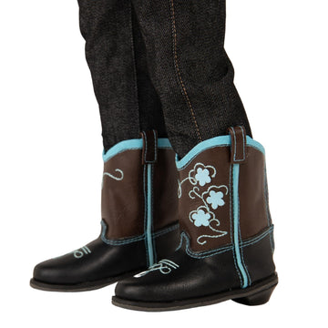 boots of the classic cowgirl set
