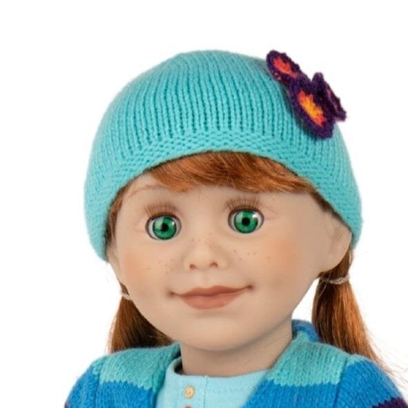 close up of jennas hat from the nova scotia sunrise set