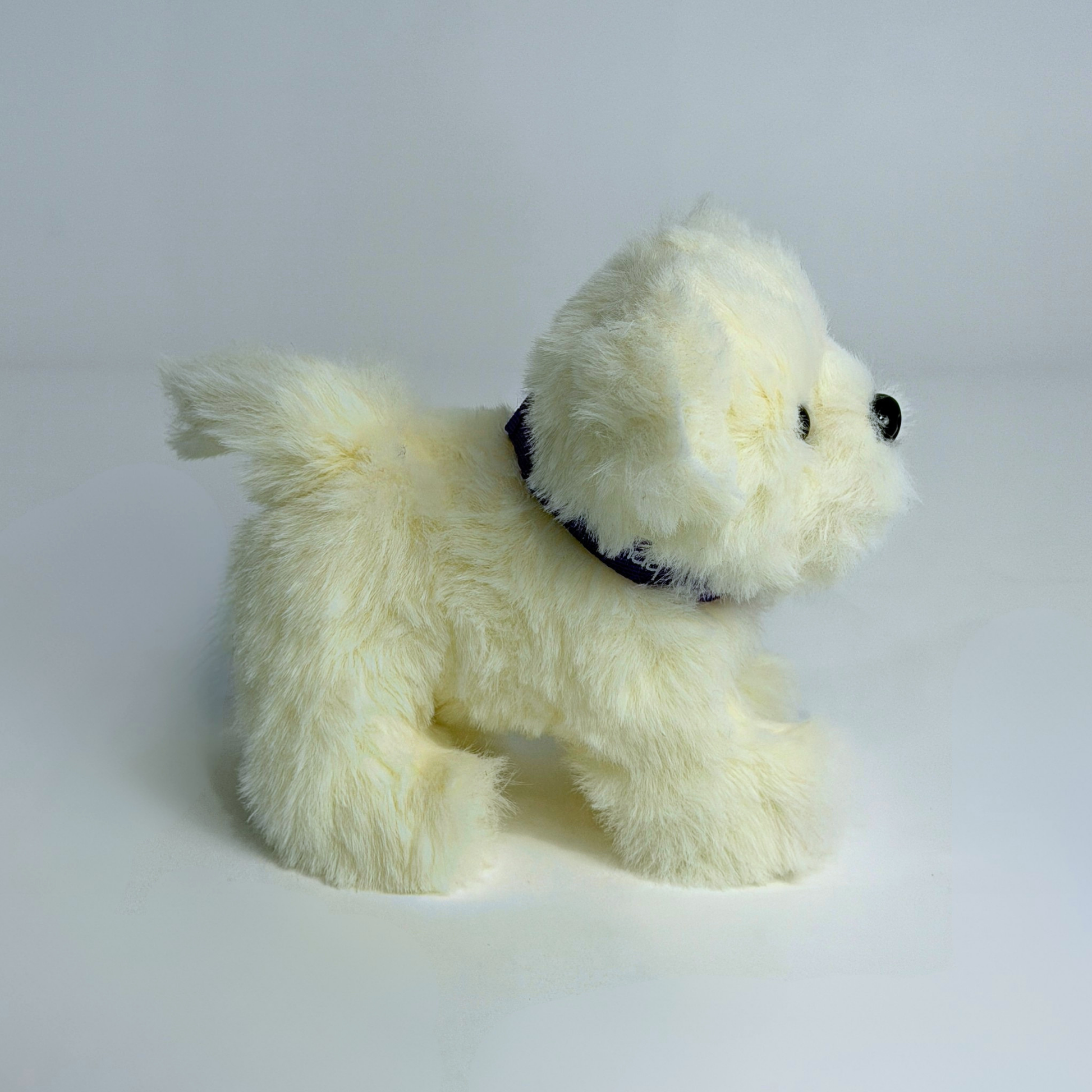 Nanuq puppy, Inuit Dog puppy, Maplelea puppy, Saila Maplelea, Maplelea pet accessory, plush puppy for 18 inch dolls, Canadian doll accessories, Arctic dog puppy