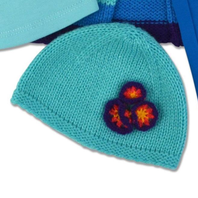close up of jennas hat from the nova scotia sunrise set