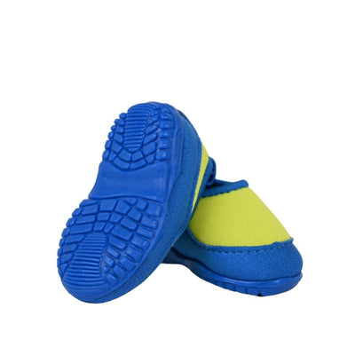 water shoes for 18 inch dolls have plastic sole with good treds
